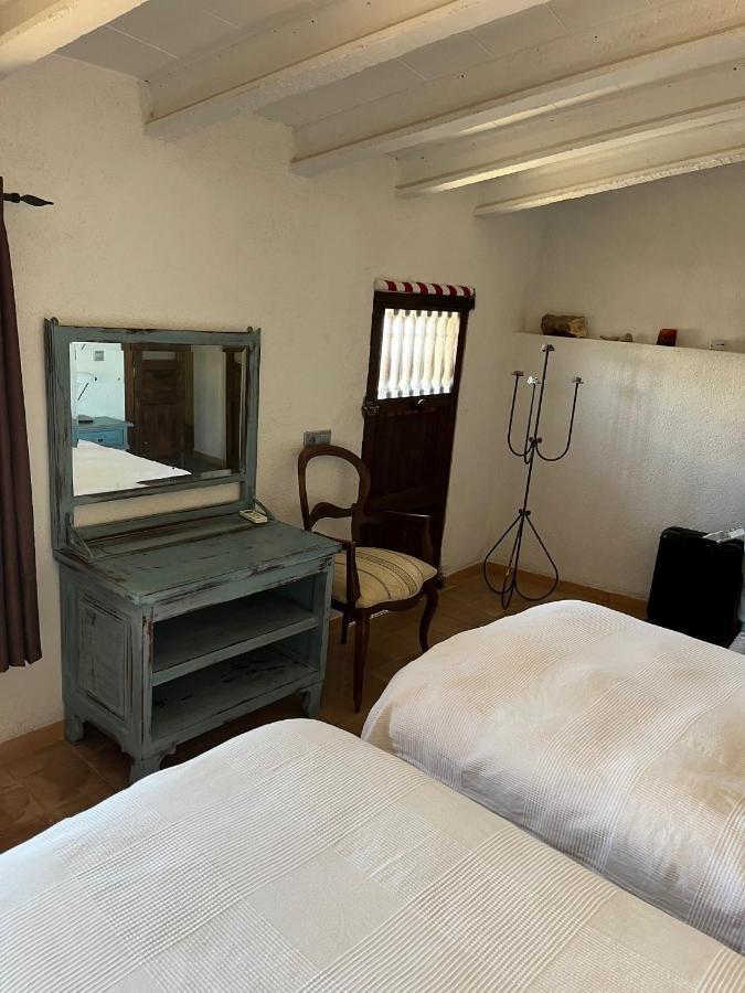 Stadthaus Mitten Im Kuenstlerviertel Von Arta Mit Zwei Wohnungen Kültér fotó