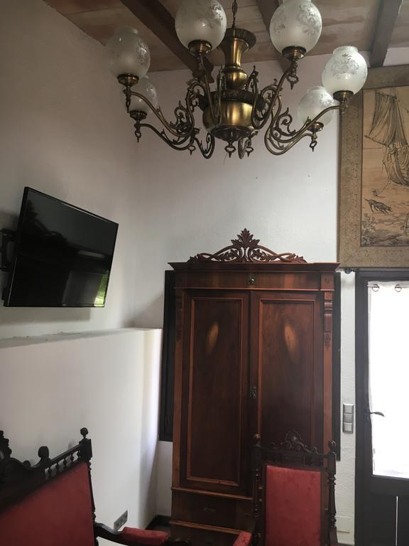 Stadthaus Mitten Im Kuenstlerviertel Von Arta Mit Zwei Wohnungen Kültér fotó