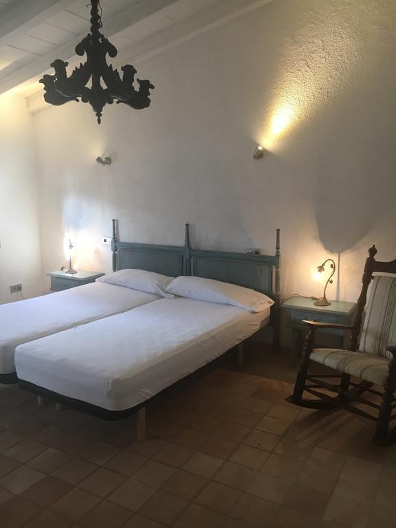 Stadthaus Mitten Im Kuenstlerviertel Von Arta Mit Zwei Wohnungen Kültér fotó