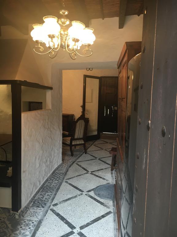 Stadthaus Mitten Im Kuenstlerviertel Von Arta Mit Zwei Wohnungen Kültér fotó